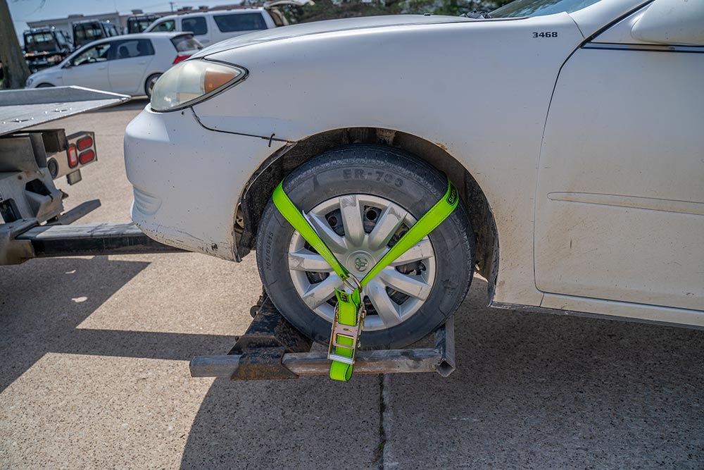 SafeAll Wheel Lift Tie-Down with D-Ring