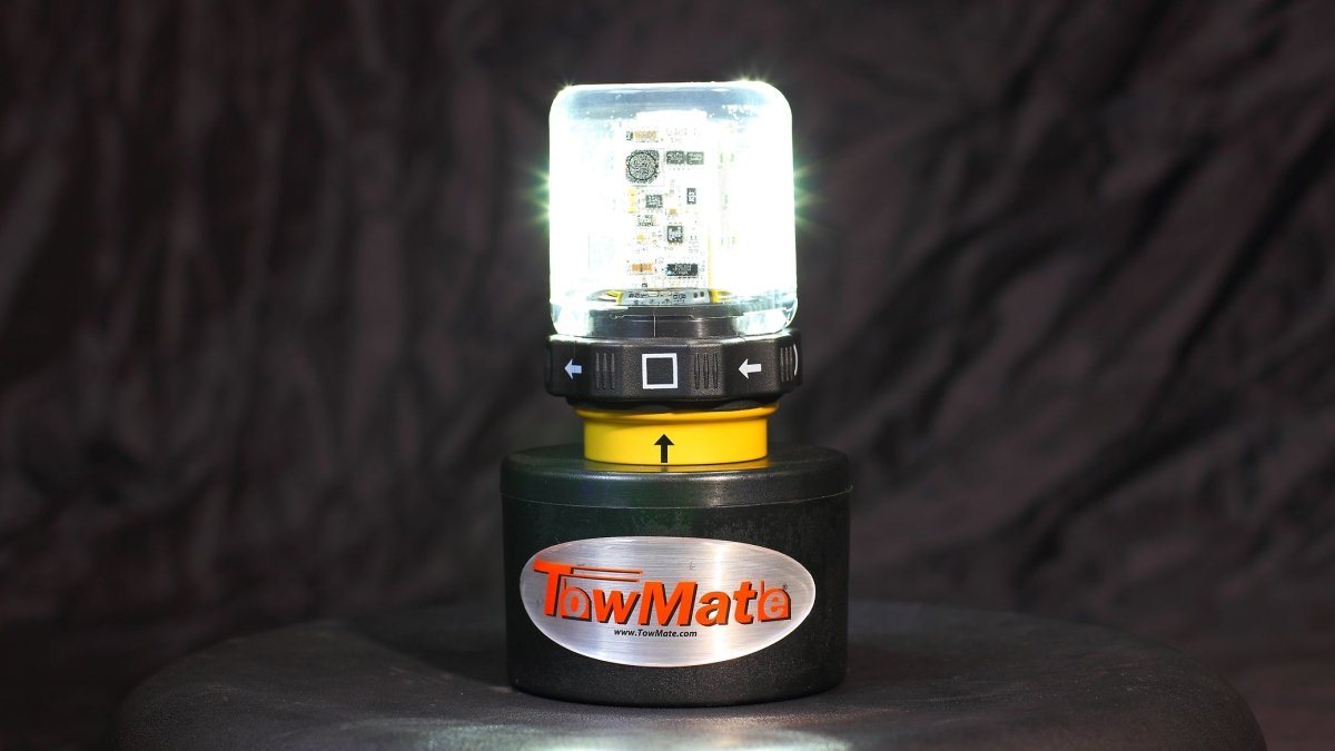 MO-PRO ROADSIDE STROBE/FLARE SYSTEM - starequipmentsales